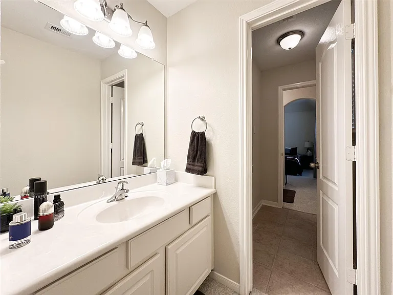 6118 Coastal Grove Ln — Photo 26