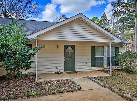 2nd image of 383 E River Bend Dr