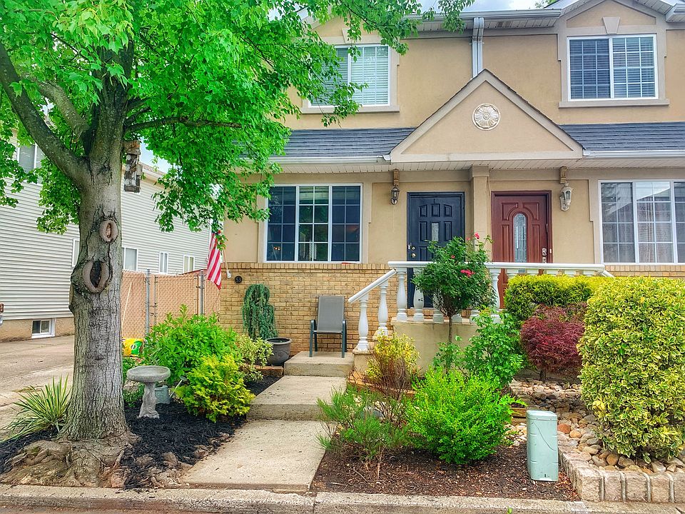 1st image of 53 Salamander Ct