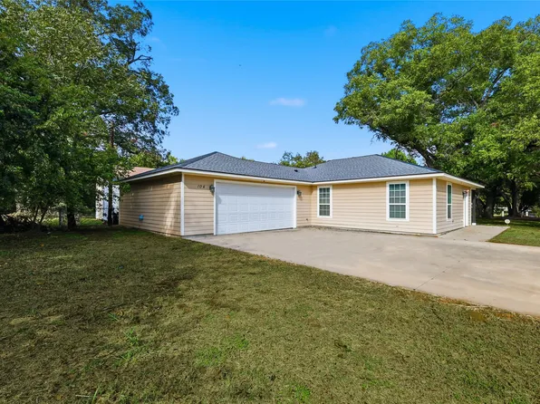 104 Songwood Dr, Weatherford, TX 76087