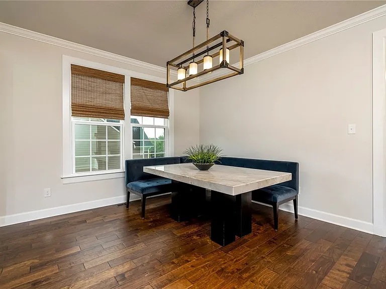 1702 Stevensan Dr — Photo 9