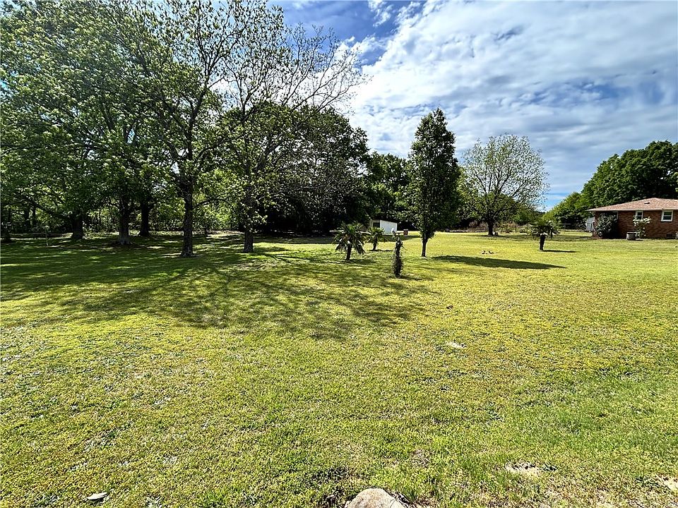 2nd image of 0 Lewis Dr