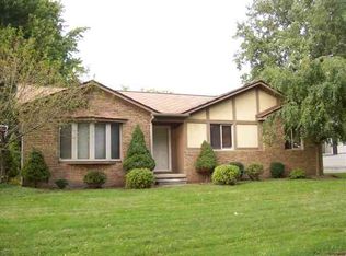 29811 Forton Rd, New Baltimore, MI 48047