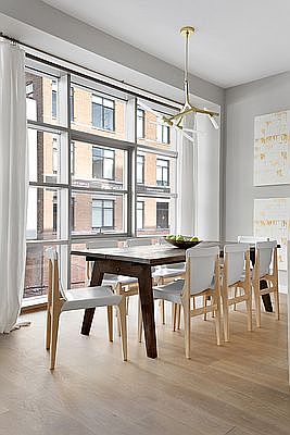 4th image of 138 N 10th St #3B