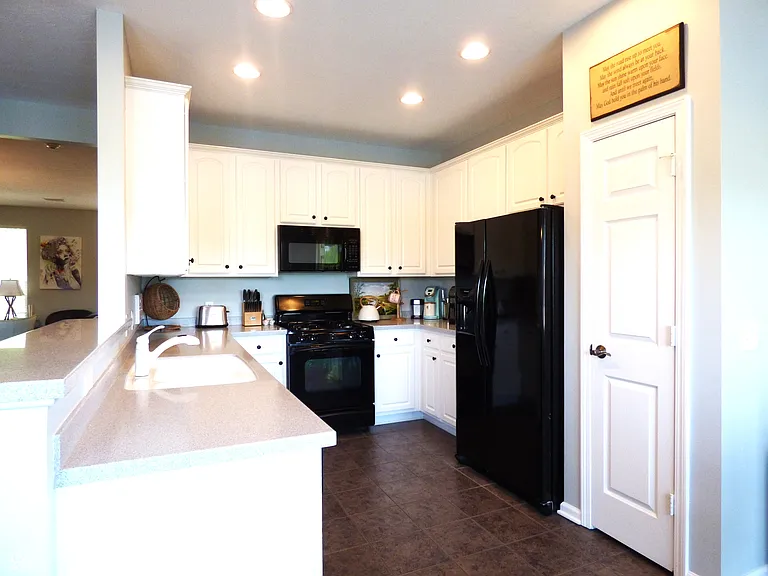 5677 Trammel Ct — Photo 7
