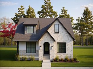 2404 S 31st St, Rogers, AR 72758