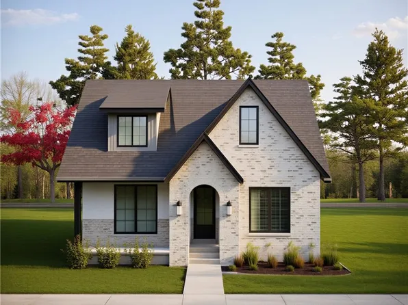 2404 S 31st St, Rogers, AR 72758