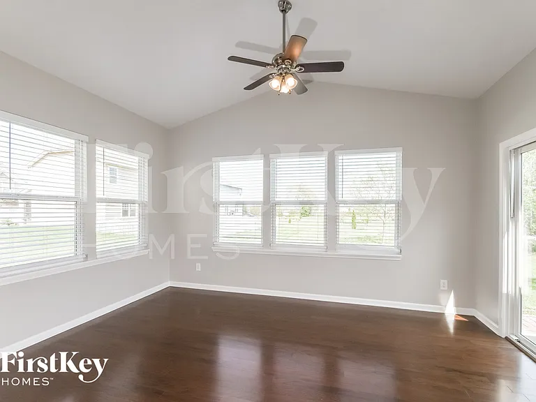 5887 Aldridge Dr — Photo 7