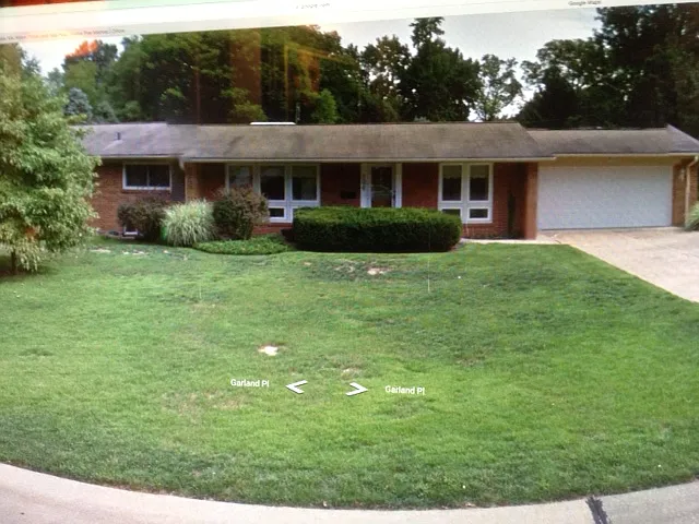 806 Garland Pl photo 1