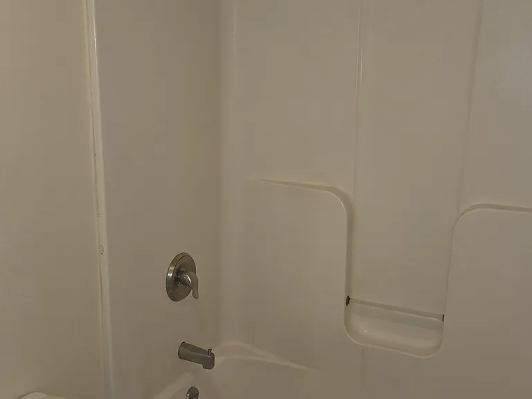 186 Sherman Ave #C — Photo 6