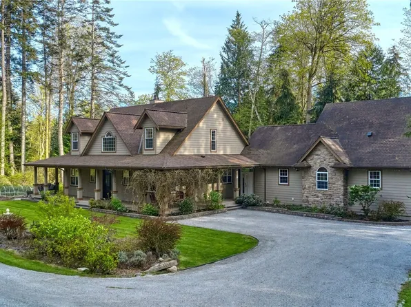 1427 McKenzie Way, Point Roberts, WA 98281