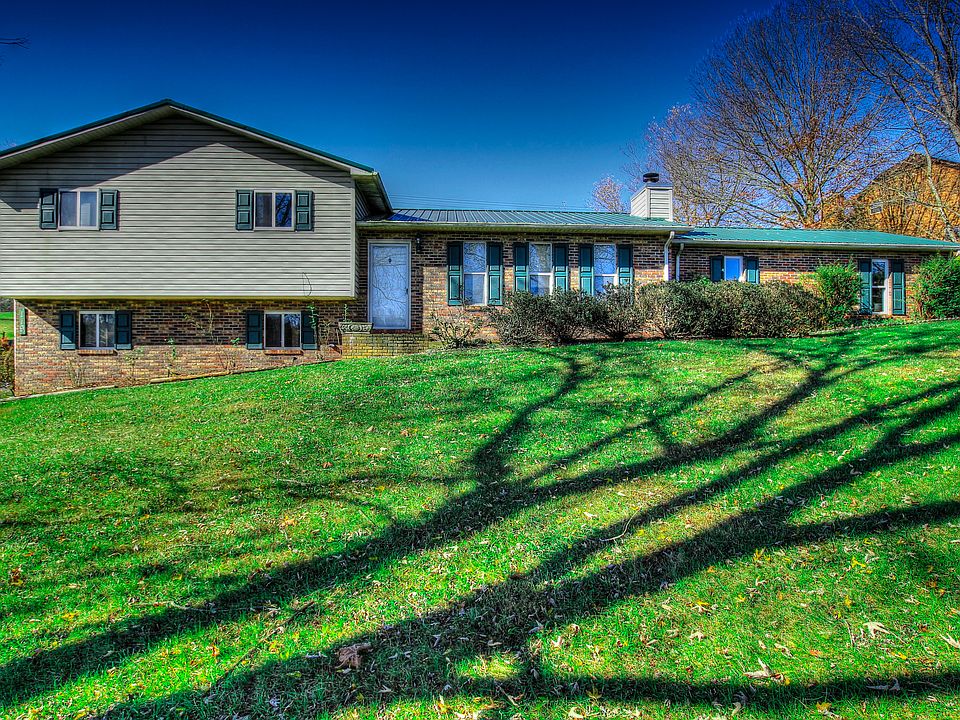 1st image of 119 Highland Hills Dr