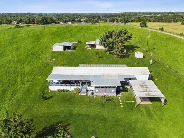 562 Vz County Road 3105, Edgewood, TX 75117