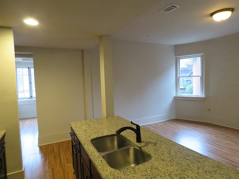 519 E Capitol Ave #2C — Photo 19