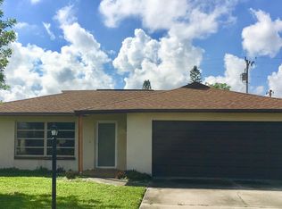 1308 SE 25th Ln, Cape Coral, FL 33904