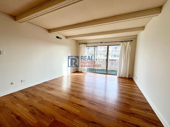 5th image of 8060 E Girard Ave APT 903