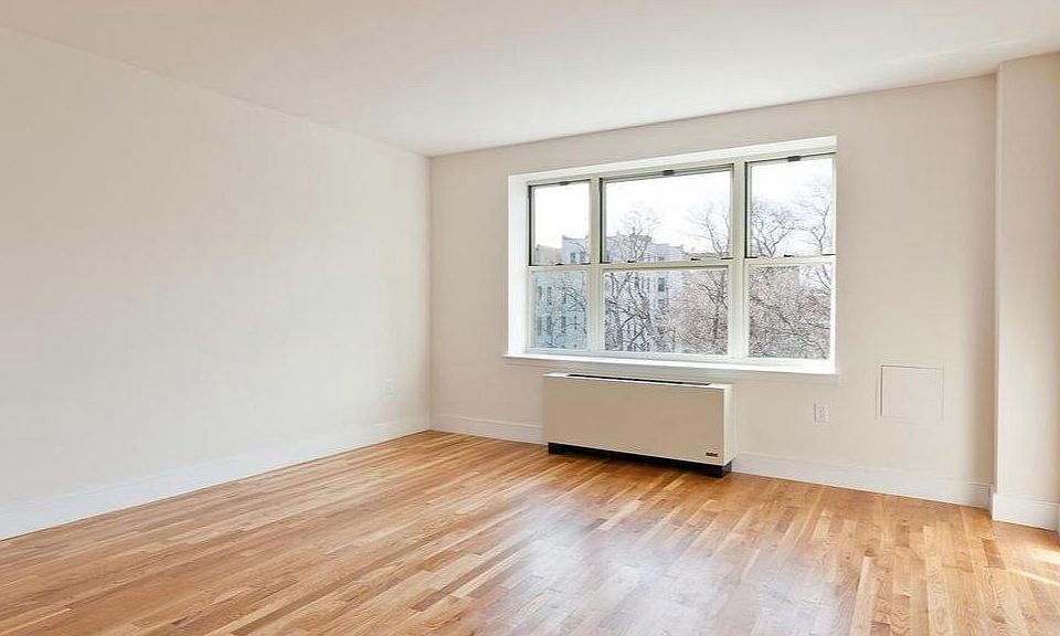 1st image of 362 Saint Nicholas Ave APT 7A