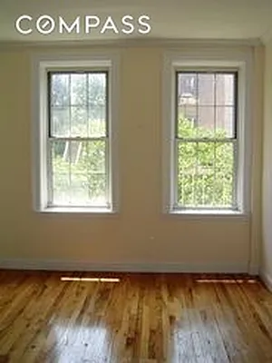 Rented by Compass | media 7