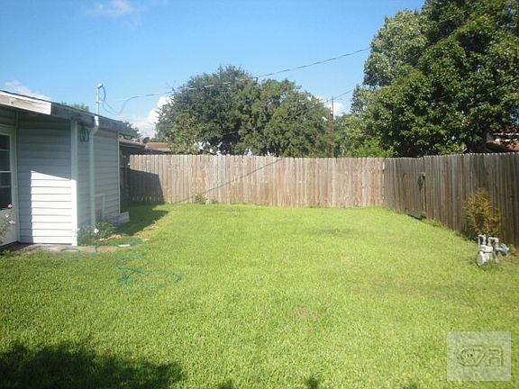 4th image of 2118 18th Ave N