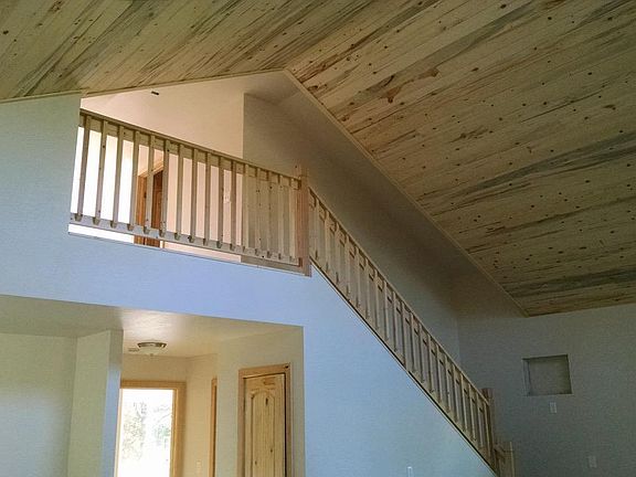 3rd image of 3364 Panorama Dr