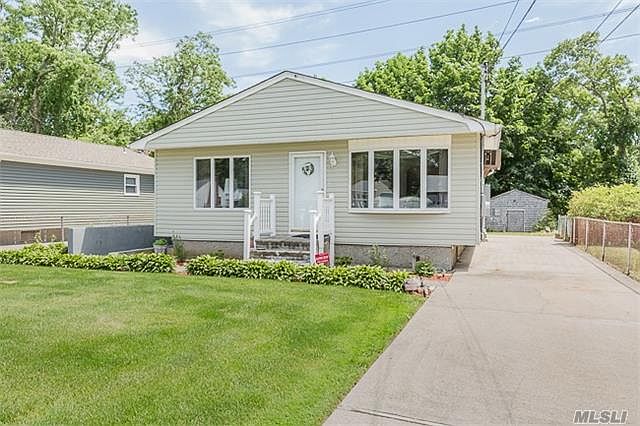 1st image of 66 Pinedale Ave