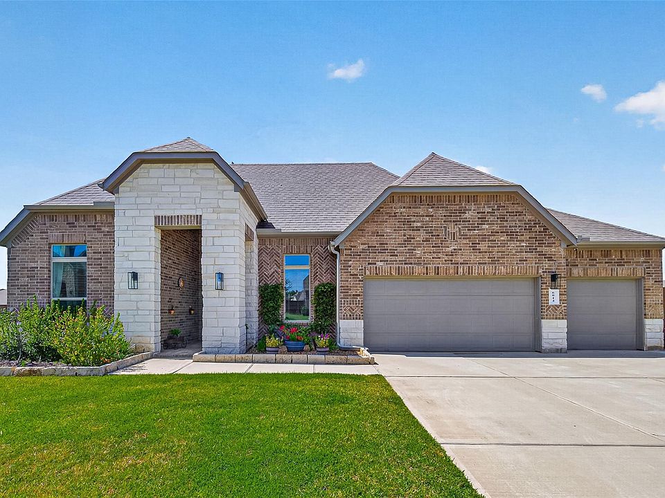 1st image of 6014 Henry Hamlet Dr