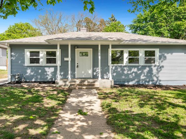 2020 22nd St, Rockford, IL 61108