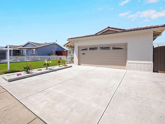 3rd image of 5107 Royal Palm Dr