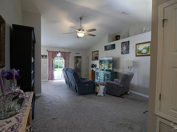 4th image of 5569 Tilubo Ln