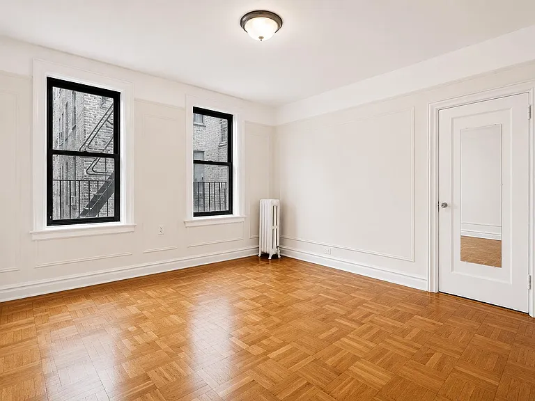 1803 Riverside Dr #5J — Photo 6