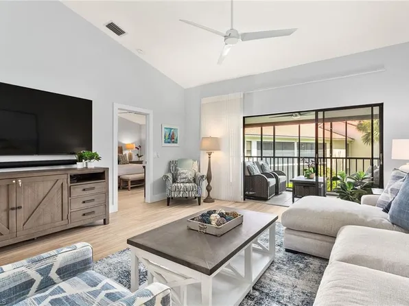 569 Serendipity DR #569, NAPLES, FL 34108