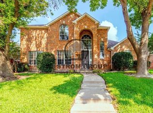 8221 Grand Canyon Dr, Plano, TX 75025