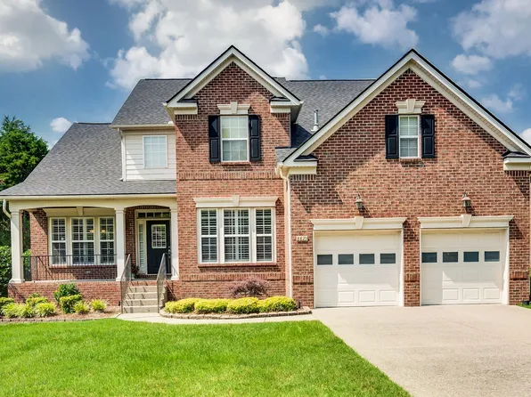 8825 Caswick Ct, Nolensville, TN 37135