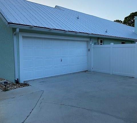 4th image of 505 NE Bayberry Ln