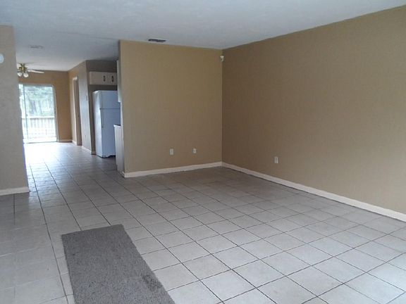 3rd image of 2209 SE 34th Ter