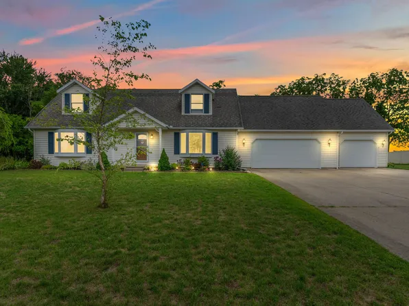 755 Tomahawk Trl, Coldwater, MI 49036