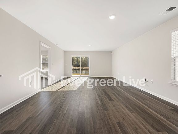 3rd image of 2255 Courtina Way