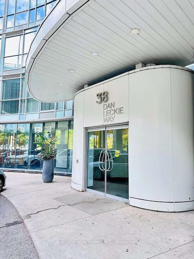 1 bed, $2,080 — Photo 1