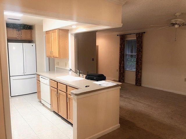 2nd image of 4532 Middleton Park Cir W