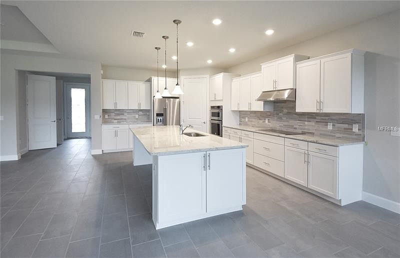 2nd image of 3128 Splendid Stowe Ln