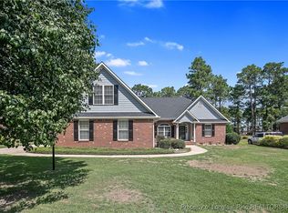 6822 S Staff Rd, Fayetteville, NC 28306