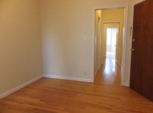 92 Fleet St APT 1R, Jersey City, NJ 07306