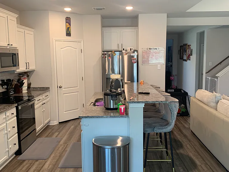 5219 Friars Loop — Photo 15