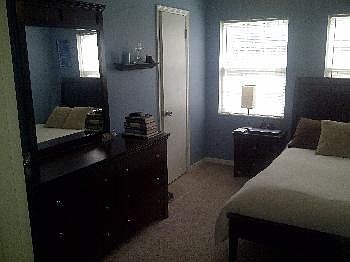 3rd image of 525 Georgetown F Dr