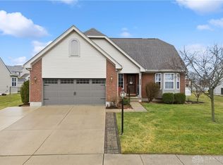 2346 Gardner Dr, Fairborn, OH 45324