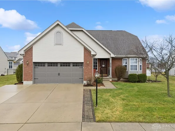 2346 Gardner Dr, Fairborn, OH 45324