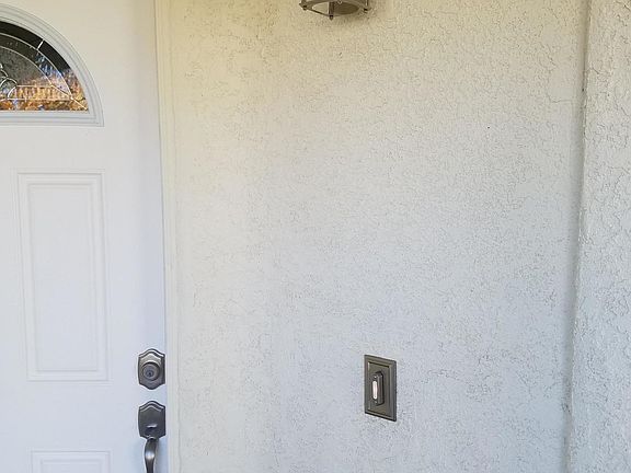 3rd image of 1510 Linda Vista Ave