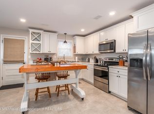 4498 Bienville Rd, Nesbit, MS 38651