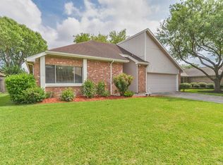 1913 Willowbend Dr, Deer Park, TX 77536
