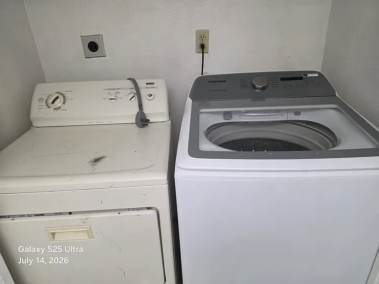 6560 College Grove Dr — Photo 19